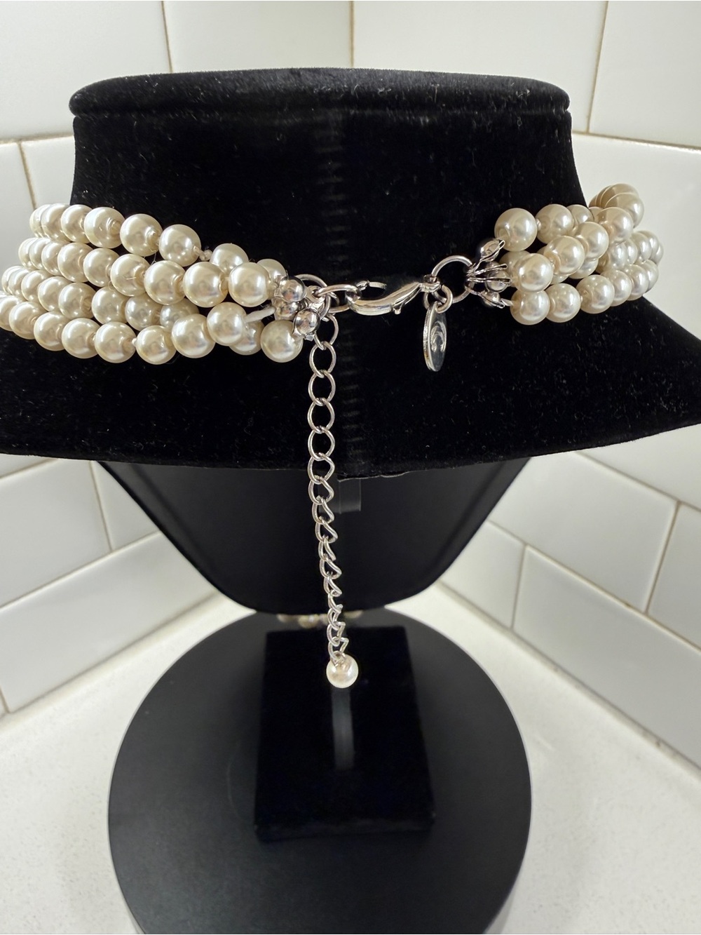 Charming Charlie Multi-Strand Glass Pearl Necklace - Picture 3 of 4